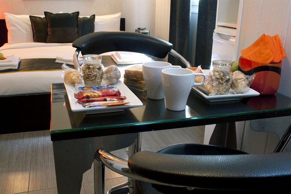 Hostal Oxum Madrid Oda fotoğraf