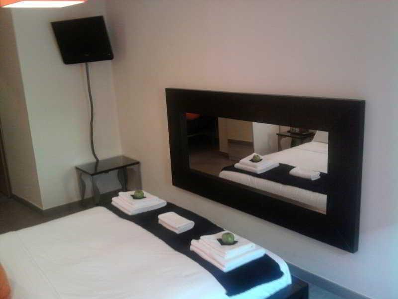 Hostal Oxum Madrid Oda fotoğraf