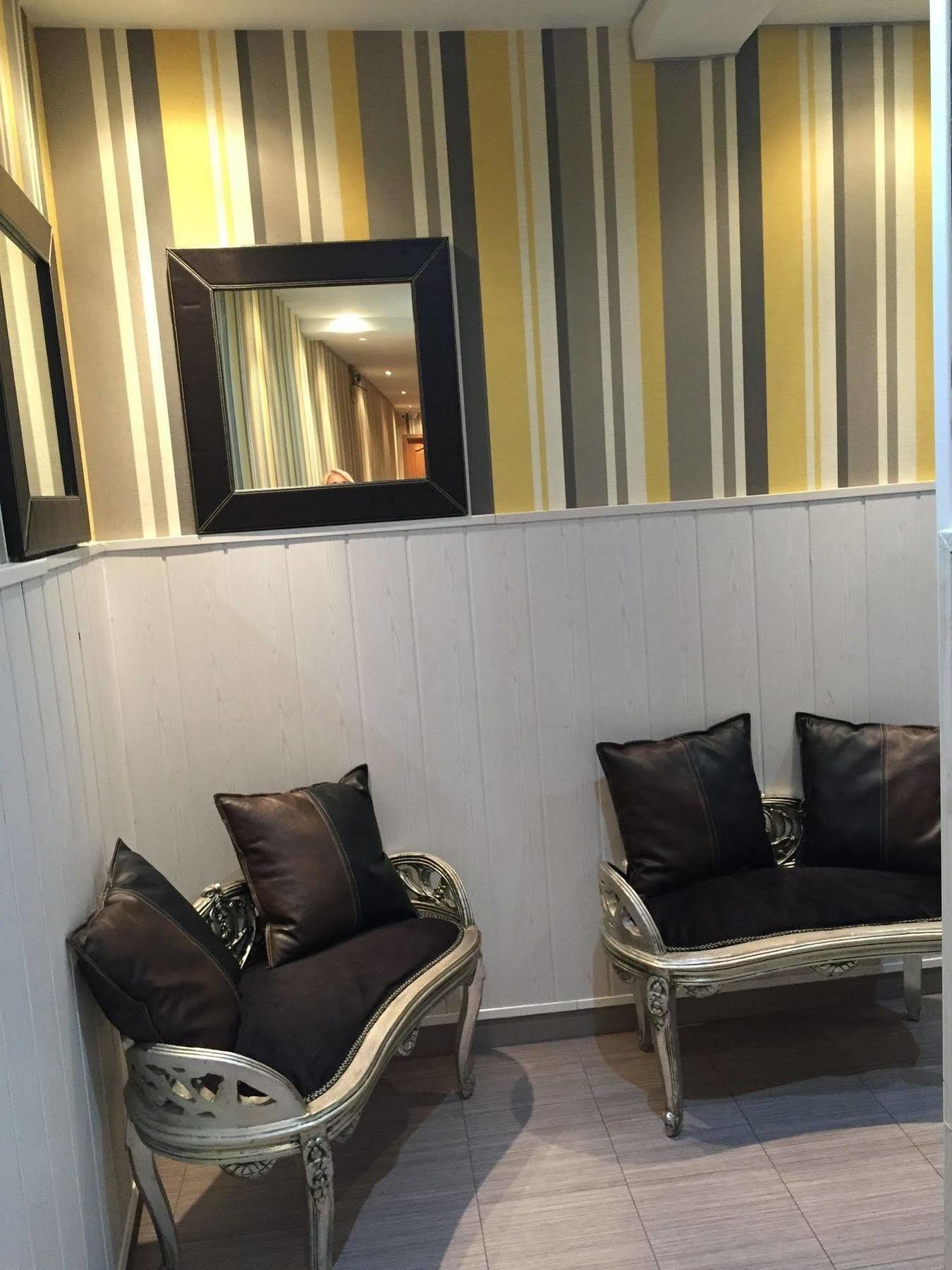 Hostal Oxum Madrid Dış mekan fotoğraf
