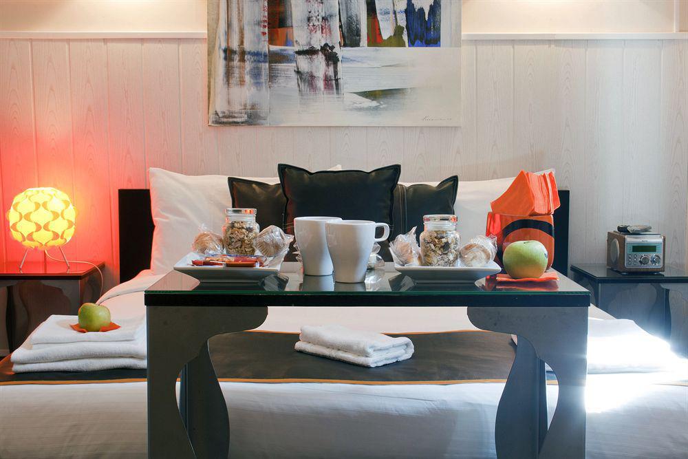 Hostal Oxum Madrid Oda fotoğraf