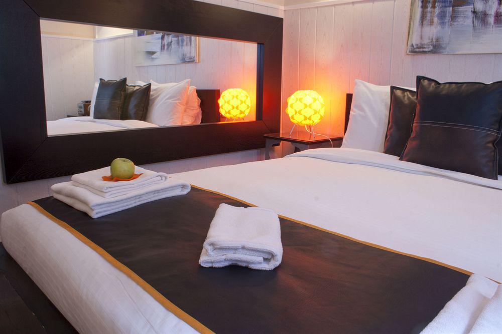 Hostal Oxum Madrid Dış mekan fotoğraf